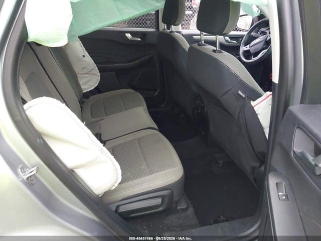 2021 FORD ESCAPE SE 8