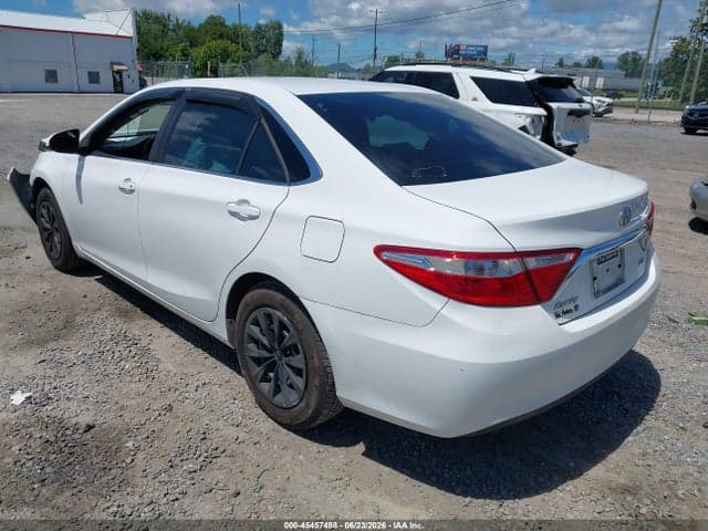 2017 TOYOTA CAMRY LE 3