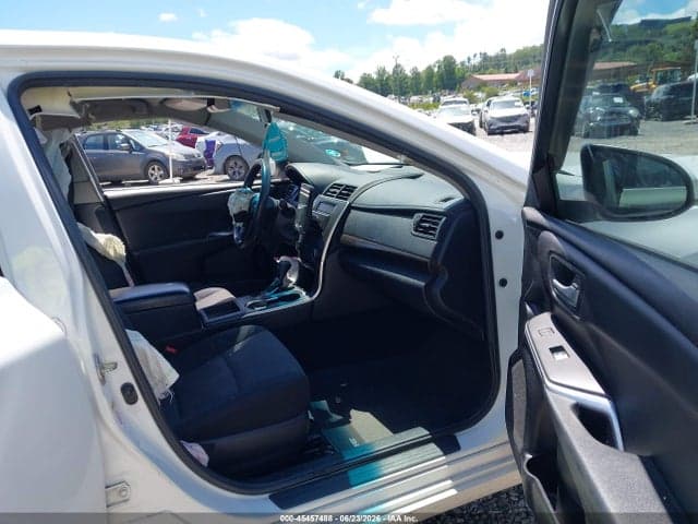 2017 TOYOTA CAMRY LE 5