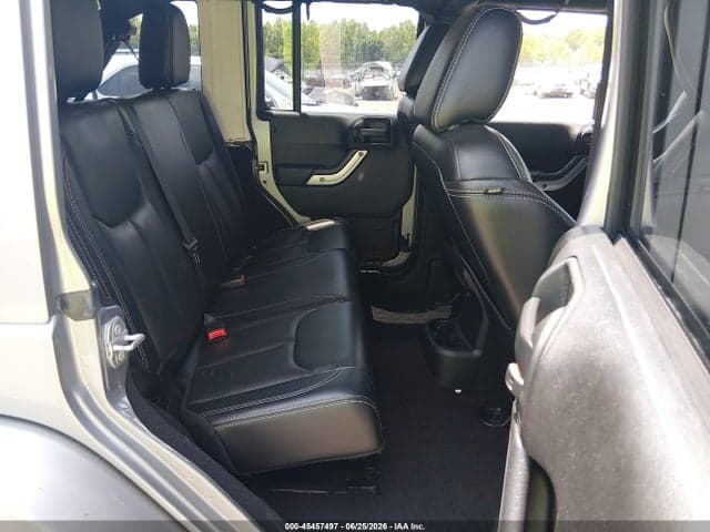 2017 JEEP WRANGLER UNLIMITED SAHARA 8