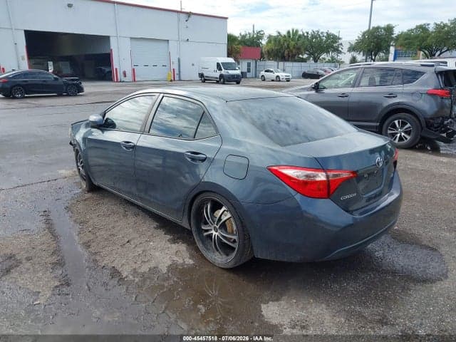 2017 TOYOTA COROLLA LE 3