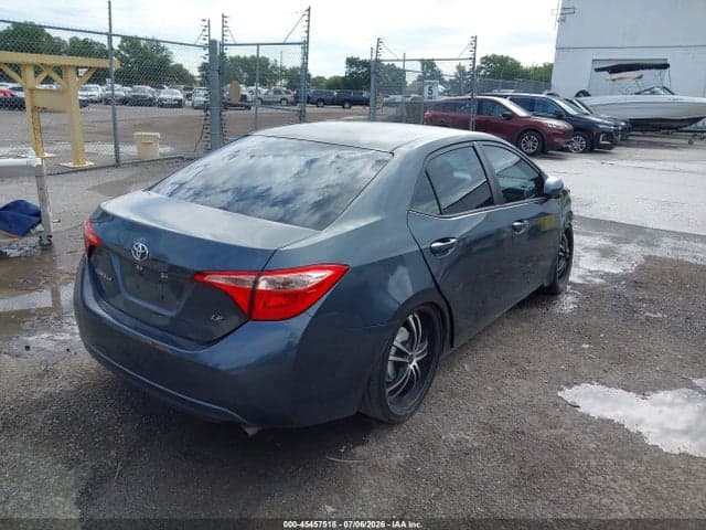2017 TOYOTA COROLLA LE 4
