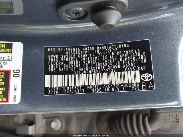 2017 TOYOTA COROLLA LE 9