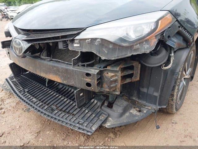 2017 TOYOTA COROLLA LE 6