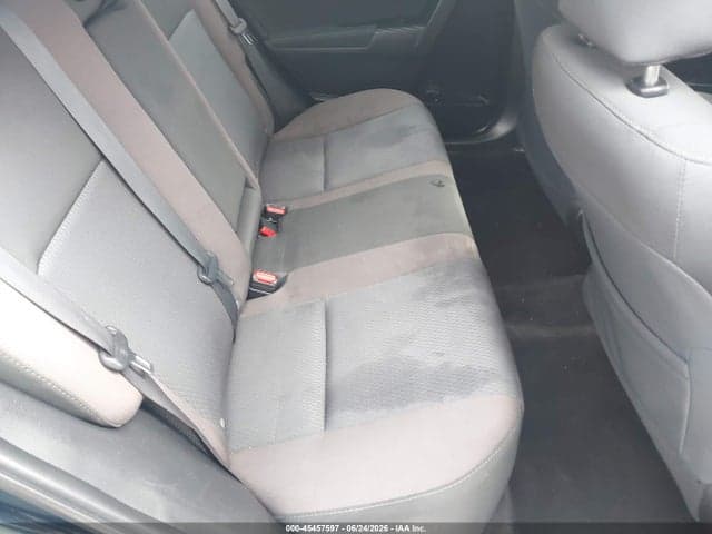 2017 TOYOTA COROLLA LE 8