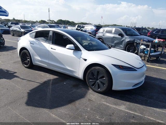 2024 TESLA MODEL 3 1