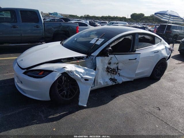 2024 TESLA MODEL 3 7