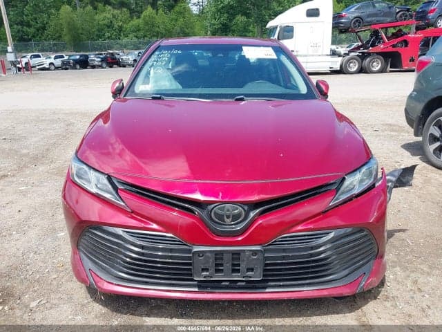 2018 TOYOTA CAMRY LE 13