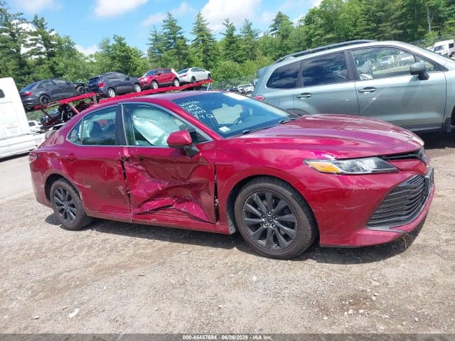 2018 TOYOTA CAMRY LE 6