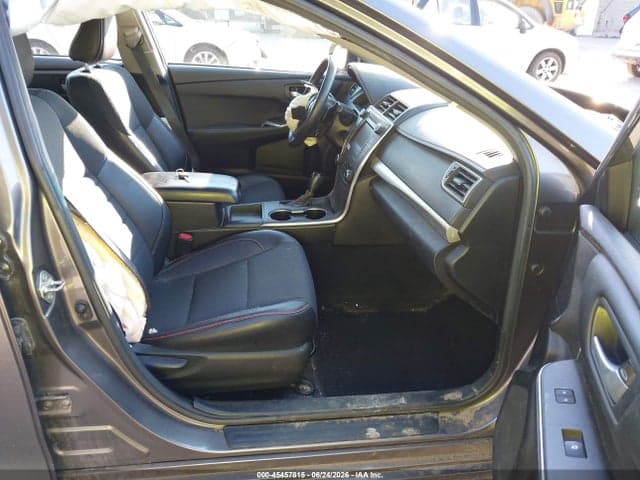 2017 TOYOTA CAMRY SE 5