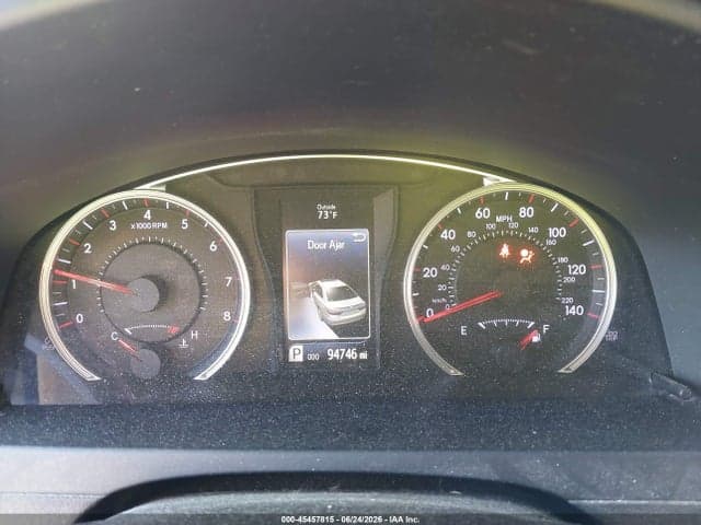 2017 TOYOTA CAMRY SE 7