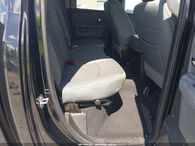 2019 RAM 1500 CLASSIC WARLOCK 4X2 6'4 BOX 8