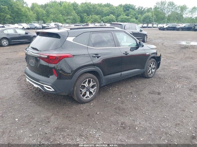 2023 KIA SELTOS EX 4