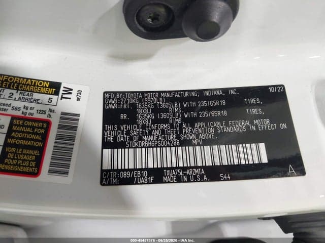 2023 TOYOTA HIGHLANDER XLE 9