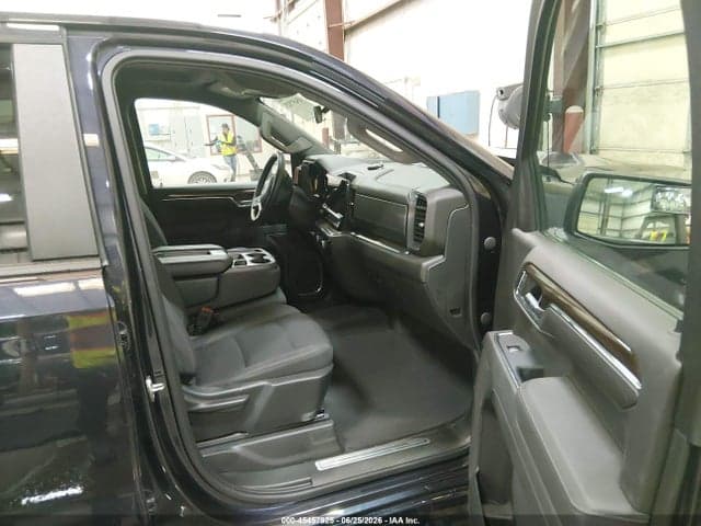 2023 CHEVROLET SILVERADO 1500 4WD SHORT BED RST 5