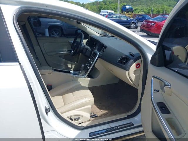 2012 VOLVO S60 T6 5