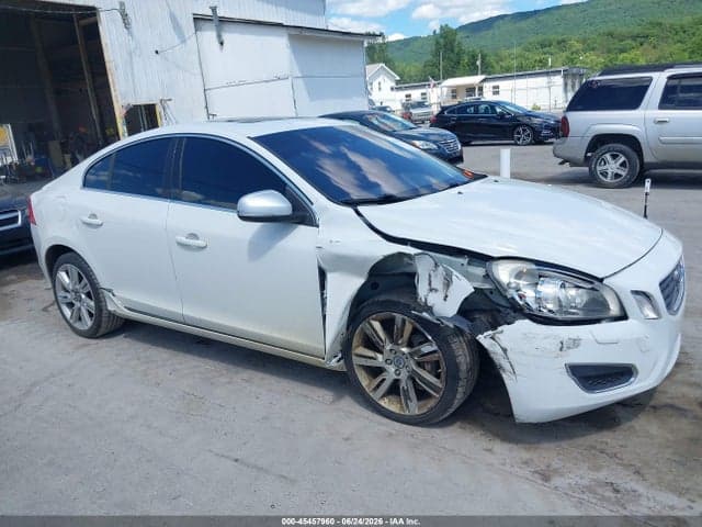 2012 VOLVO S60 T6 6