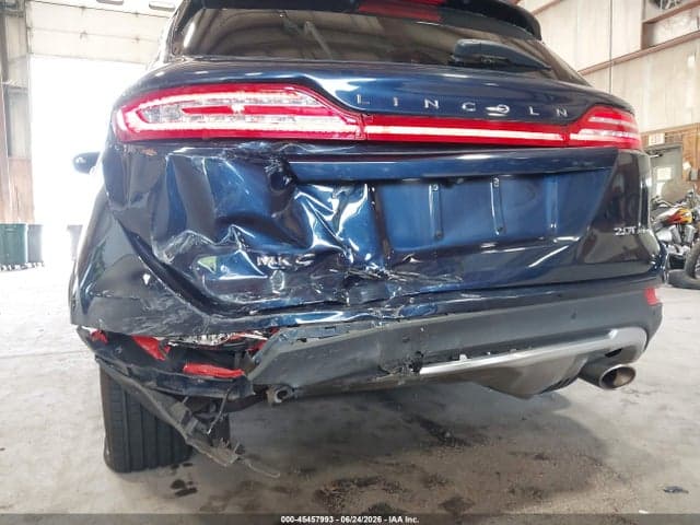 2017 LINCOLN MKC PREMIERE 6