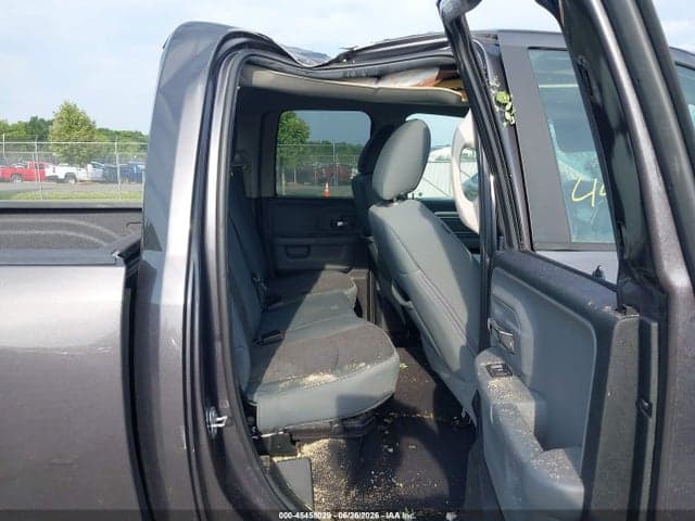 2018 RAM 1500 BIG HORN 4X4 6'4 BOX 8