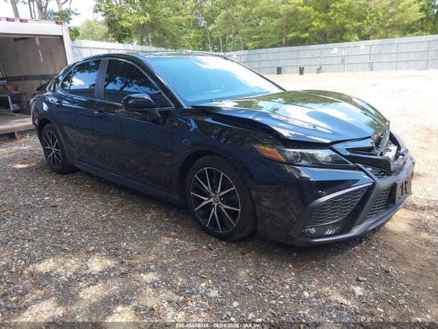 2021 TOYOTA CAMRY SE AWD - 1