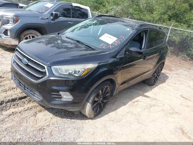 2017 FORD ESCAPE SE 2