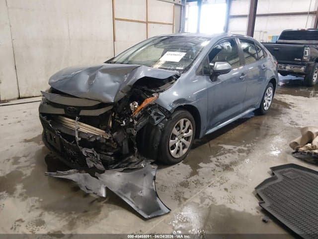 2022 TOYOTA COROLLA LE 2