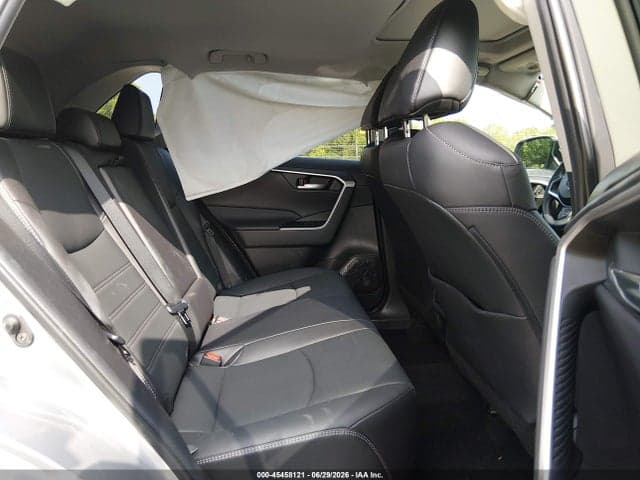 2023 TOYOTA RAV4 XLE PREMIUM 8