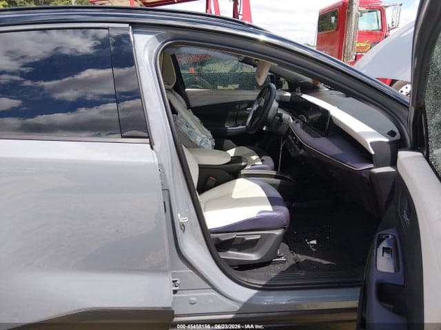 2026 NISSAN LEAF PLATINUM+ 5