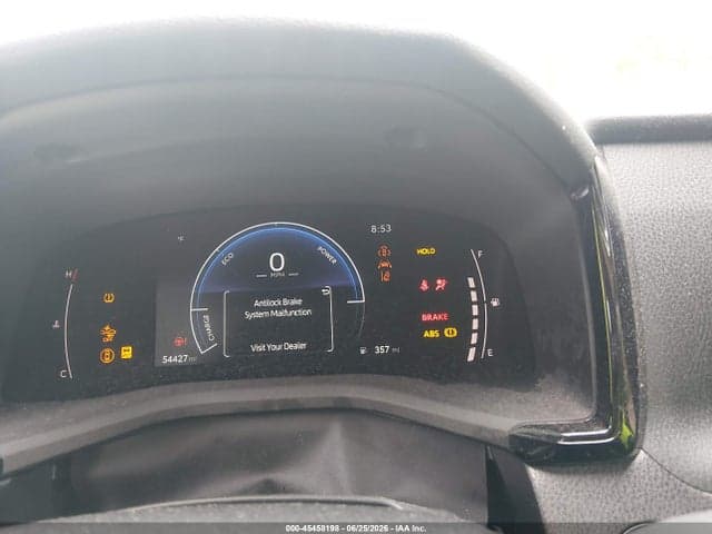 2025 TOYOTA CAMRY SE 7