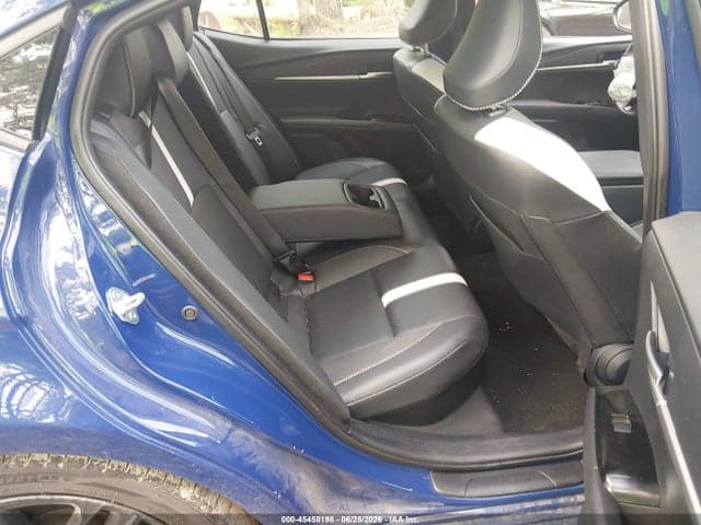 2025 TOYOTA CAMRY SE 8