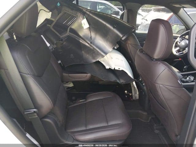 2026 FORD EXPLORER PLATINUM 8