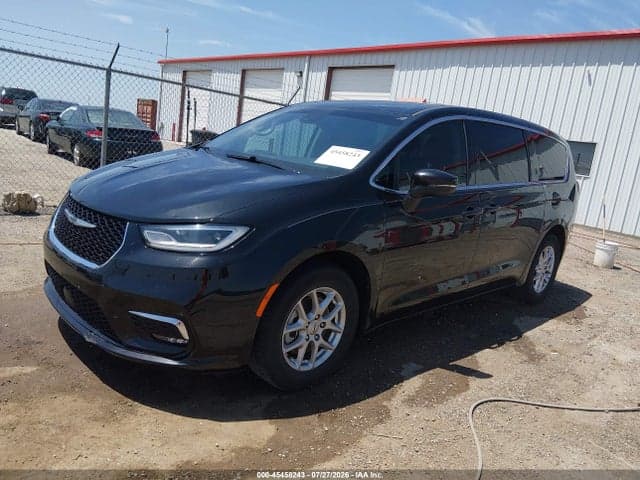 2023 CHRYSLER PACIFICA TOURING L 2