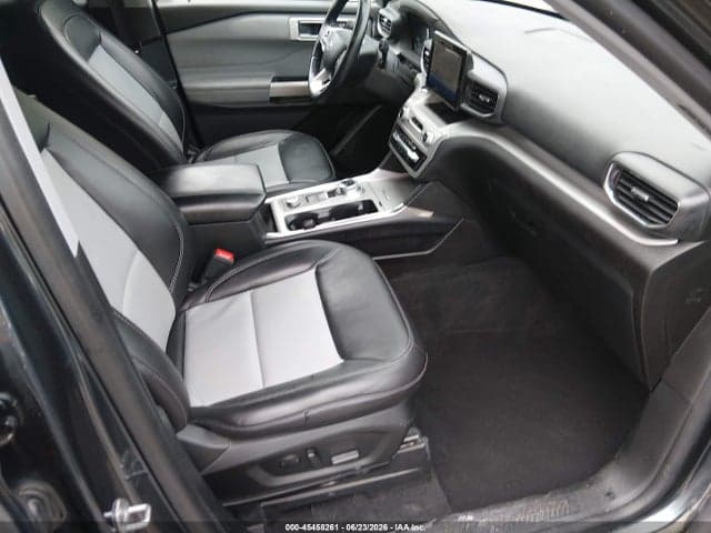 2022 FORD EXPLORER XLT 5