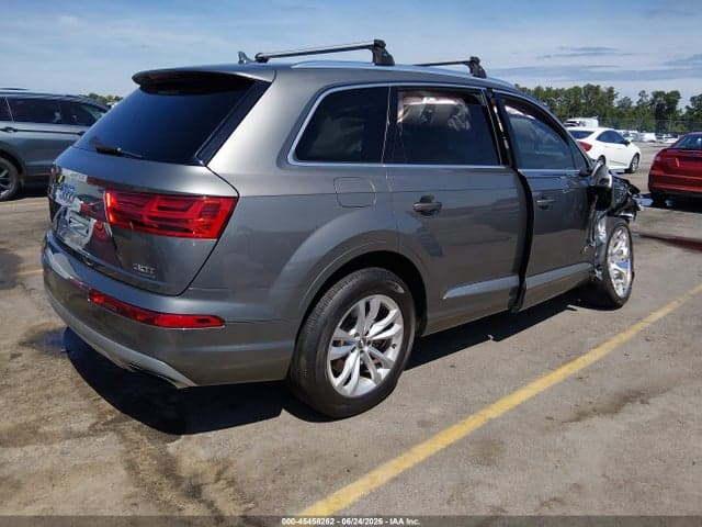 2017 AUDI Q7 3.0T PREMIUM 4