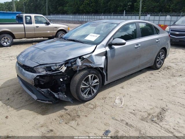 2024 KIA FORTE LXS 2
