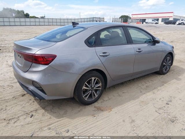 2024 KIA FORTE LXS 4