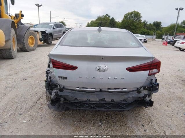 2020 HYUNDAI ELANTRA SEL 16
