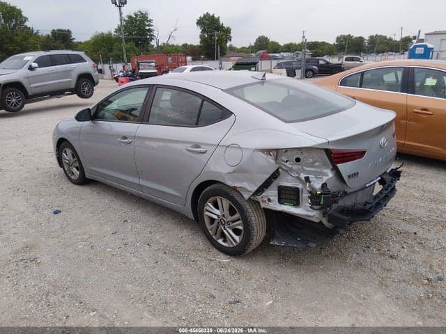 2020 HYUNDAI ELANTRA SEL 3