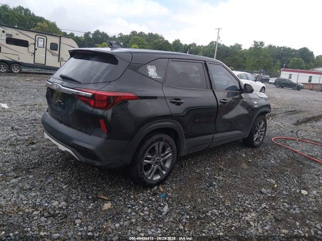 2022 KIA SELTOS LX 4