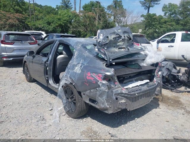 2025 TOYOTA CAMRY SE 3