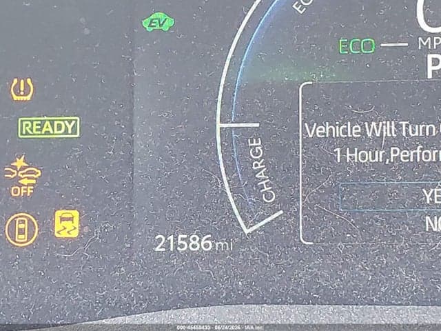 2025 TOYOTA CAMRY SE 7