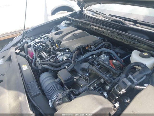 2025 TOYOTA CAMRY SE 10