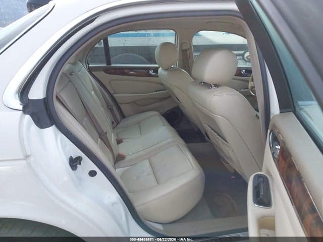 2004 JAGUAR XJ XJ8 8