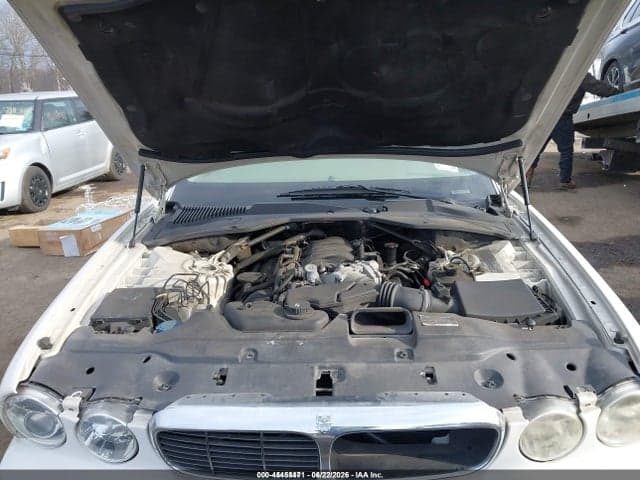 2004 JAGUAR XJ XJ8 10