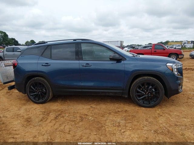 2024 GMC TERRAIN FWD SLT 13