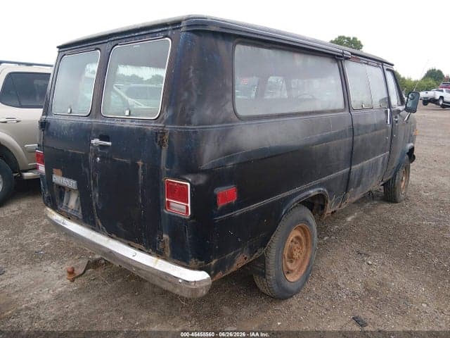 1977 CHEVROLET G-30 4