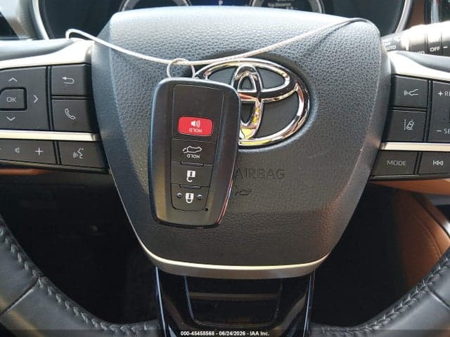 2023 TOYOTA HIGHLANDER PLATINUM 11
