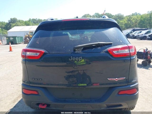 2017 JEEP CHEROKEE TRAILHAWK 16