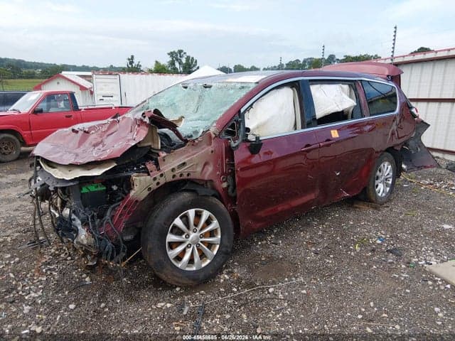 2019 CHRYSLER PACIFICA LX 2