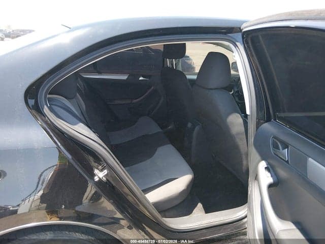 2017 VOLKSWAGEN JETTA 1.4T S 8